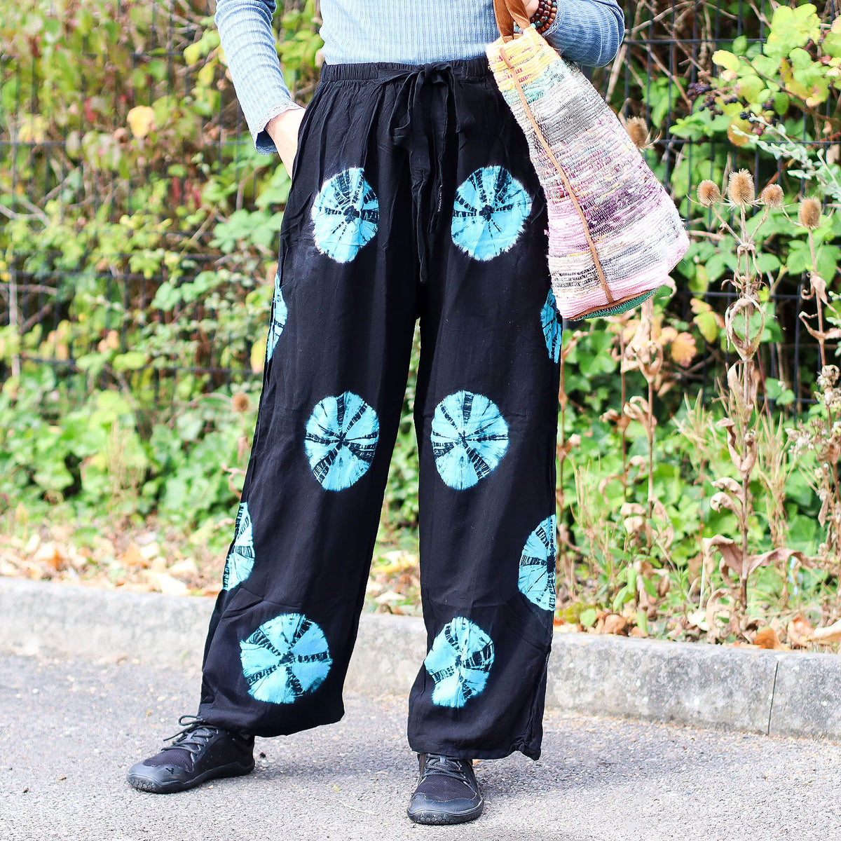 Black and Blue Japanese-Style Lounge Pants