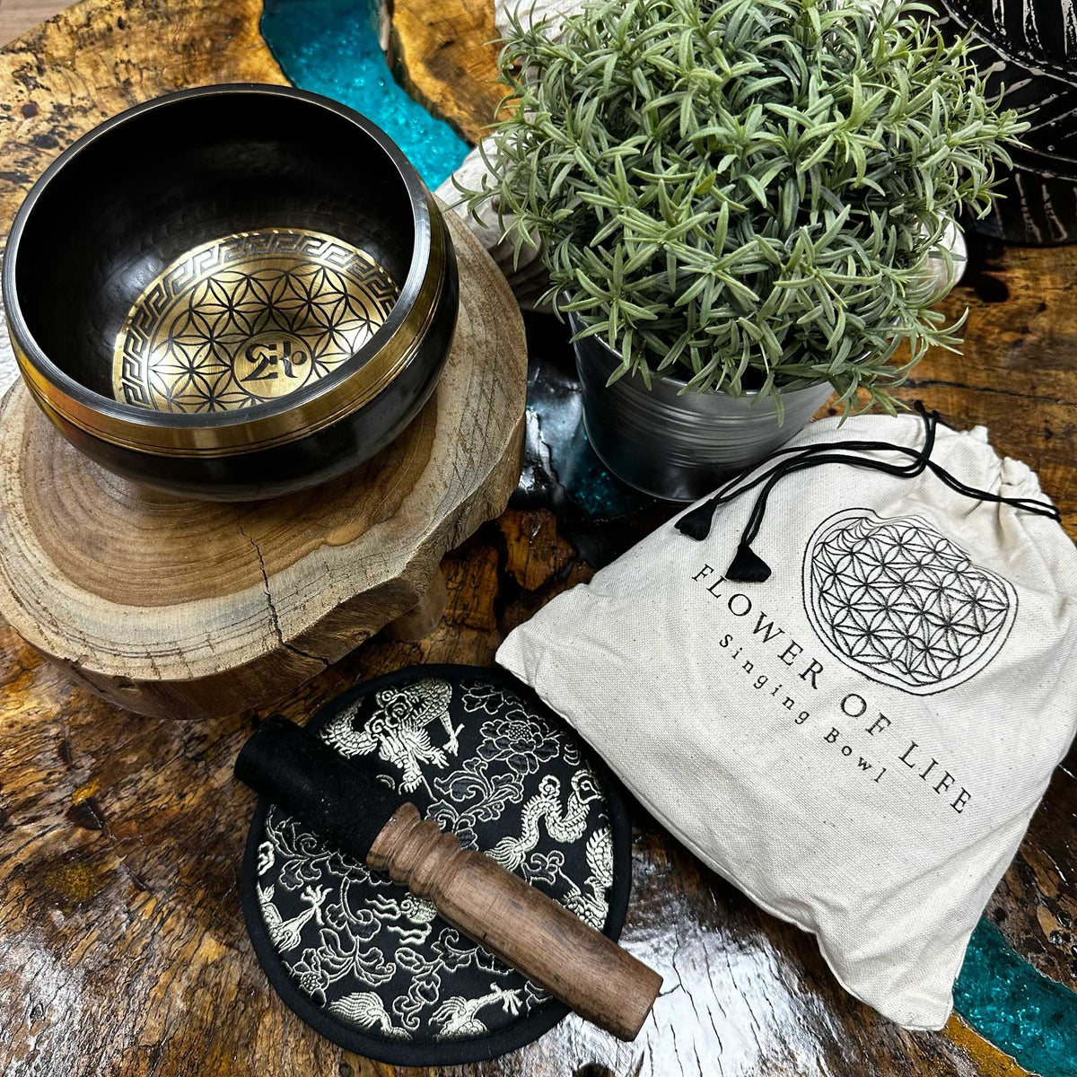 Flower of Life Engraved Singing Bowl Gift Set – 14cm