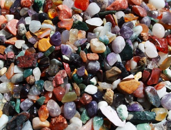 Mixed Natural Gemstone Chips – 1kg