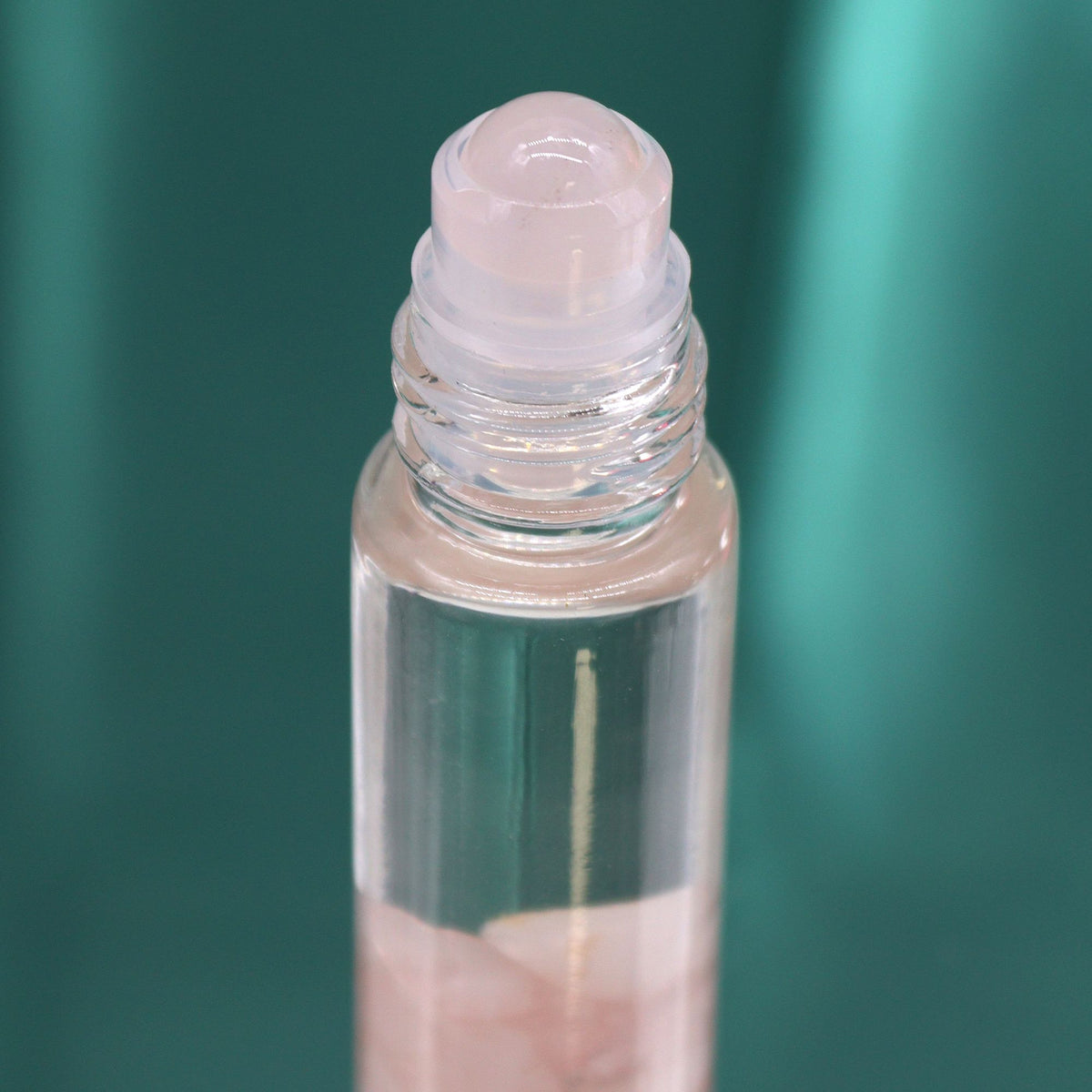 Tarot Lovers Essential Oil Gemstone Roll-On – 10ml