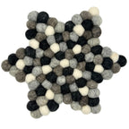 Star-Shaped Felt Ball Centre Mat – Multi-Grey