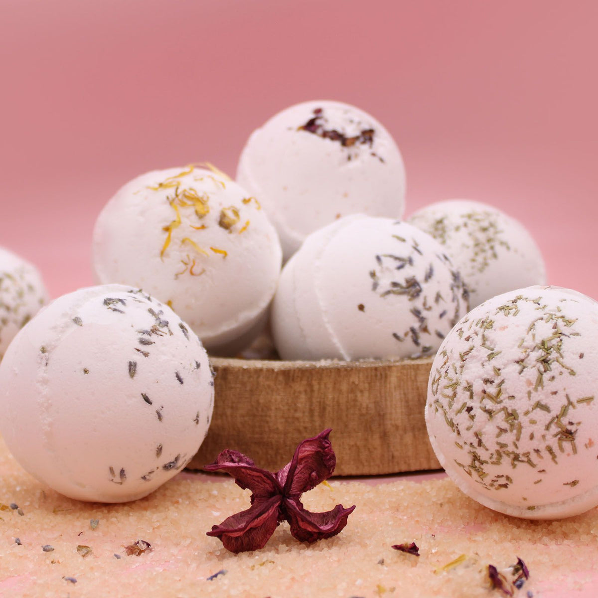 Relax Himalayan Salt Bath Bomb – 180g