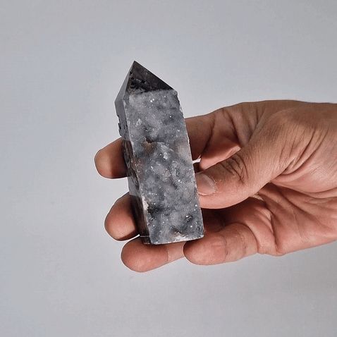 Side-Polished Calcite Tower – Approx. 9–11cm
