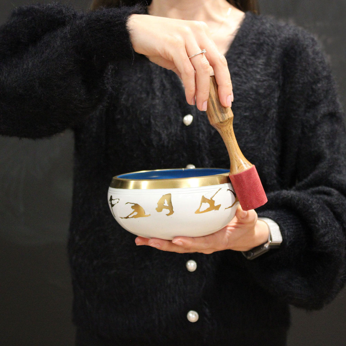 Yin Yang Tibetan Singing Bowl Set – White and Purple, 14cm