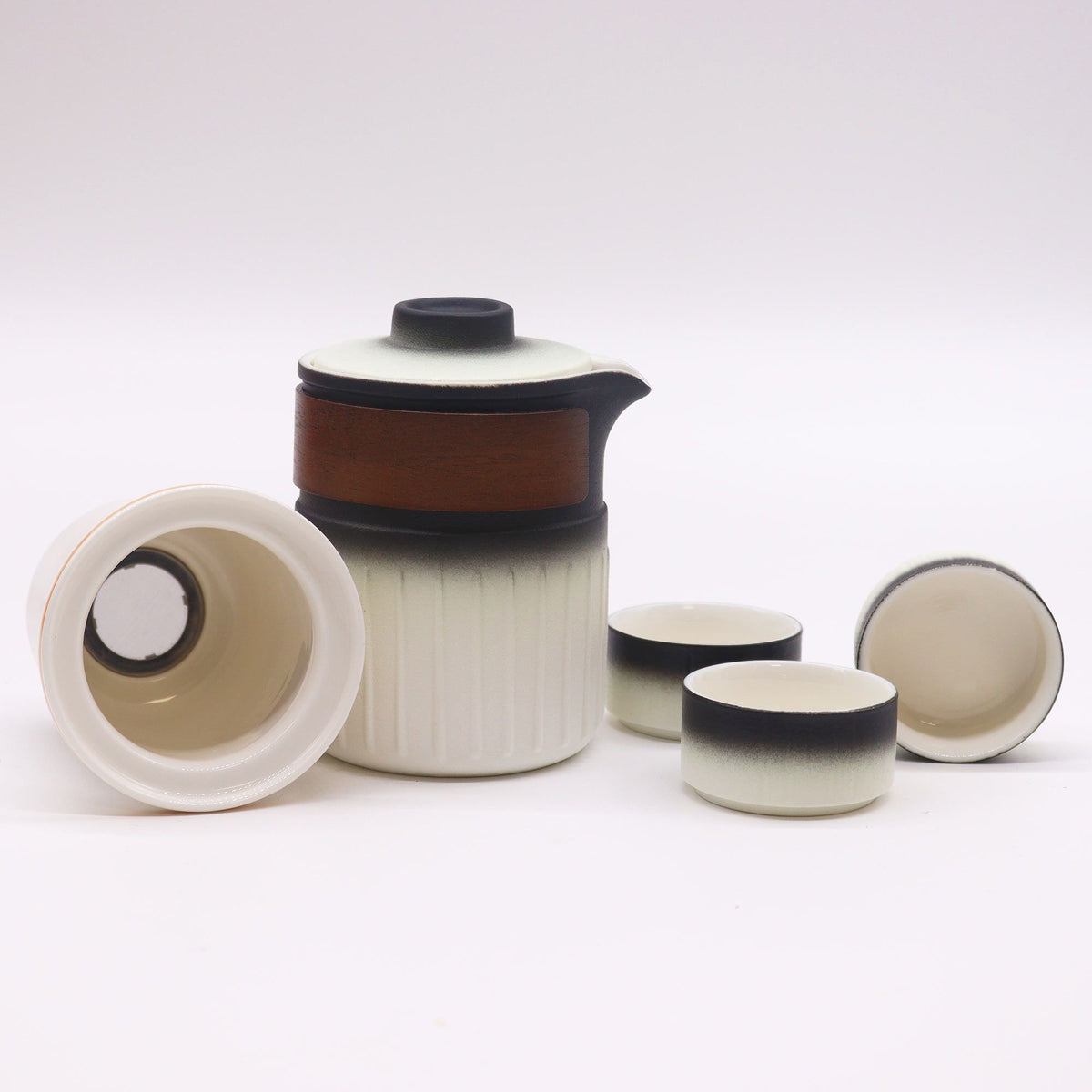 Three Friends Travel Teapot Set